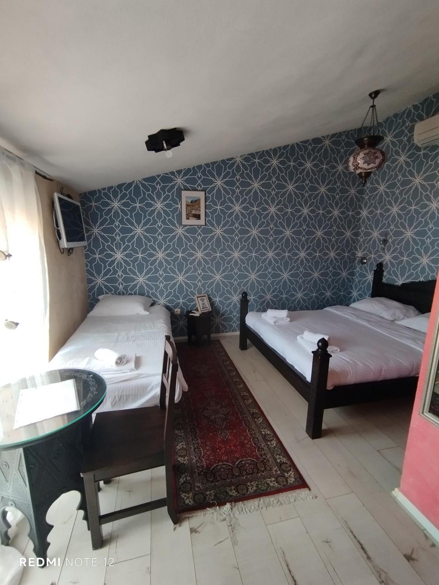 And Dream House * Mostar